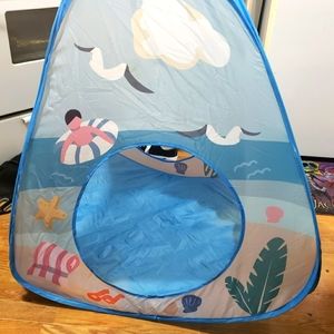 Pop Up Tent/ Ball Pit